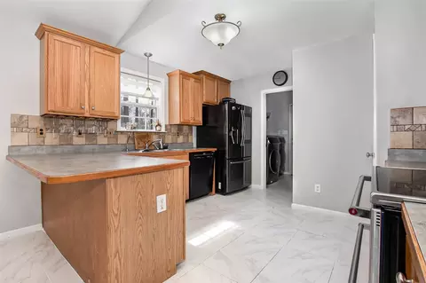 185 Peacemaker Ln, Smithfield, NC 27577 photo 9