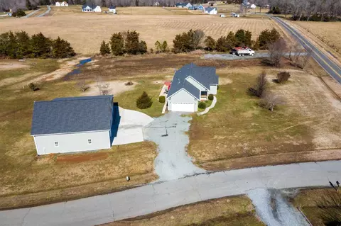 4699 Boyd Wright Rd, Burlington, NC 27215 photo 5