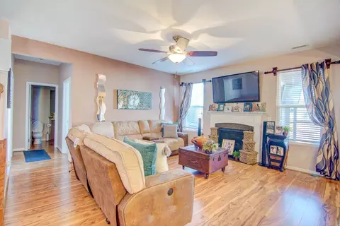 2101 Pear Tree Ln, Durham, NC 27703 photo 14