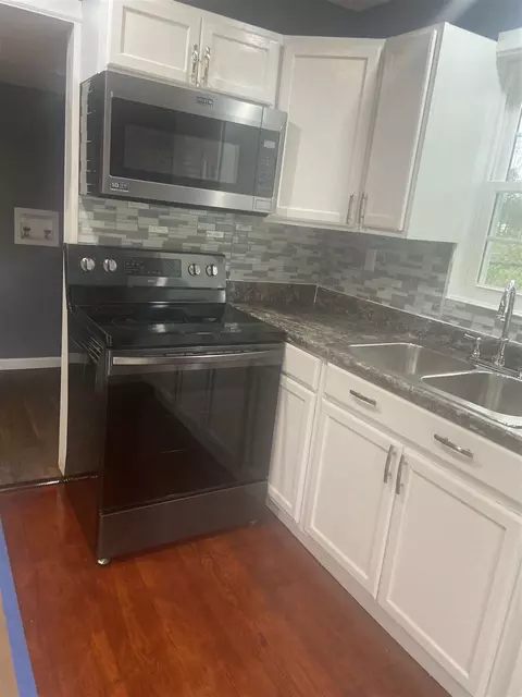 96 Burlington Rd, Roxboro, NC 27574 photo 5