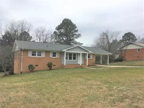 4001 Chaucer Dr, Durham, NC 27705 photo 2