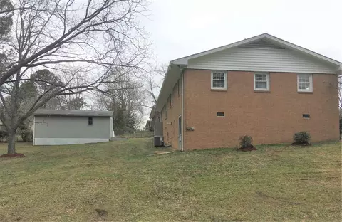 4001 Chaucer Dr, Durham, NC 27705 photo 18