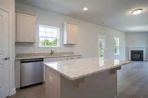 37 Grey Hawk Dr, Garner, NC 27529 photo 5