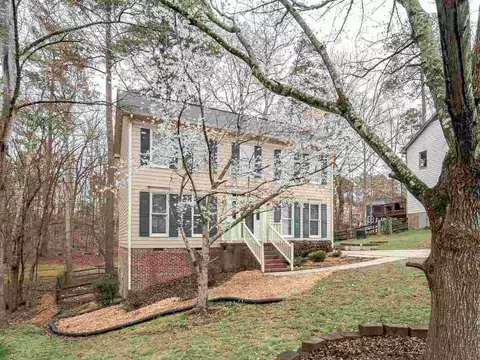 6 Leeward Ct, Durham, NC 27713 photo 3