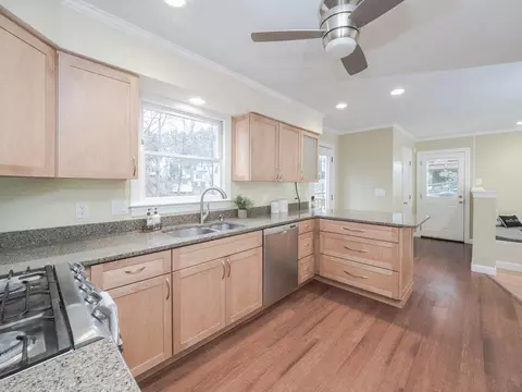 6 Leeward Ct, Durham, NC 27713 photo 10
