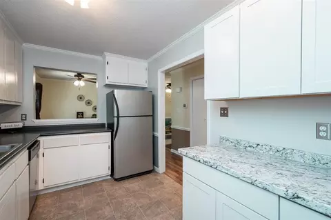 201 W Cornwallis Rd, Durham, NC 27707 photo 10