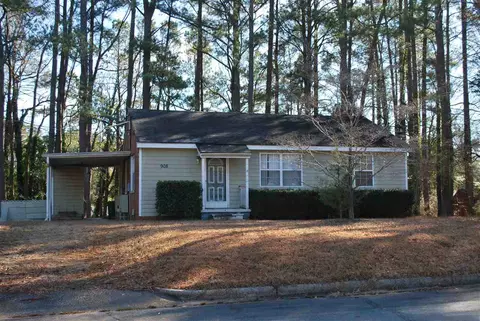 908 Powell Dr, Garner, NC 27529 photo 1
