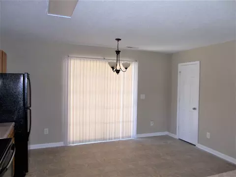 6 Red Spring Ct, Durham, NC 27703 photo 4
