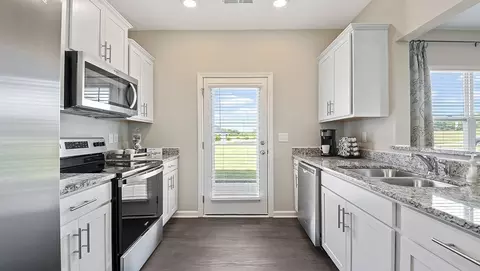 1266 Adrian Ct, Mebane, NC 27302 photo 13