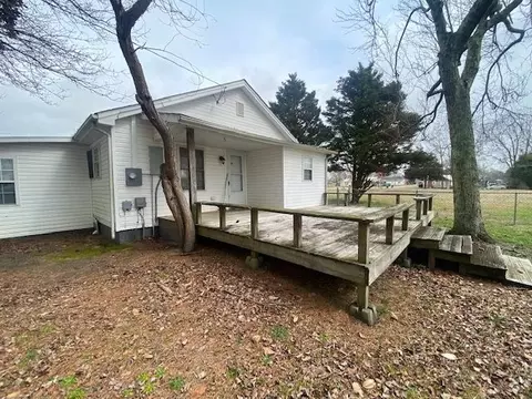 34 E Washington St, Coats, NC 27521 photo 15