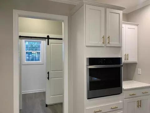 83 Lowery Ln, Benson, NC 27504 photo 9