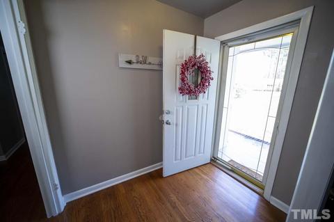 924 Danbury Dr, Durham, NC 27703 photo 8