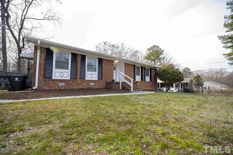 924 Danbury Dr, Durham, NC 27703 photo 1