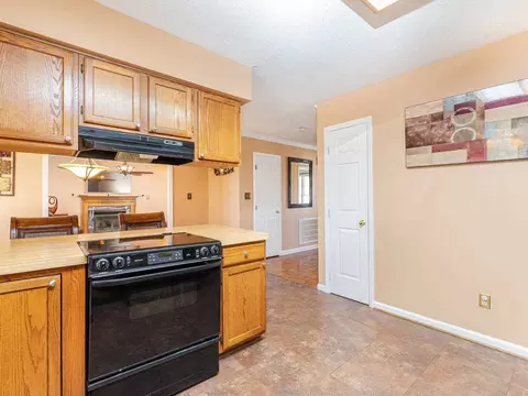 6 Huckleberry Ct, Durham, NC 27713 photo 13