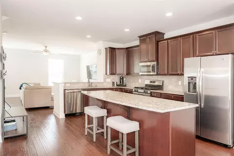 1006 Drayman Pl, Apex, NC 27502 photo 3