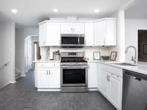 335 Smith Dr, Durham, NC 27712 photo 7