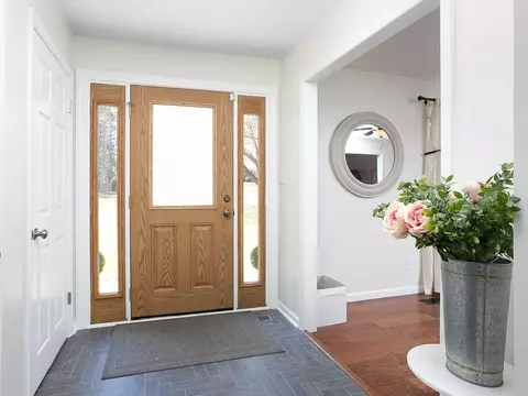 335 Smith Dr, Durham, NC 27712 photo 5