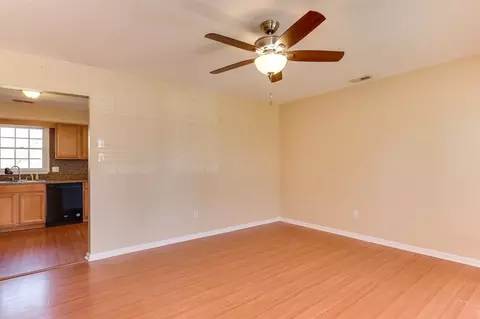 410 Laurel Dr, Smithfield, NC 27577 photo 7