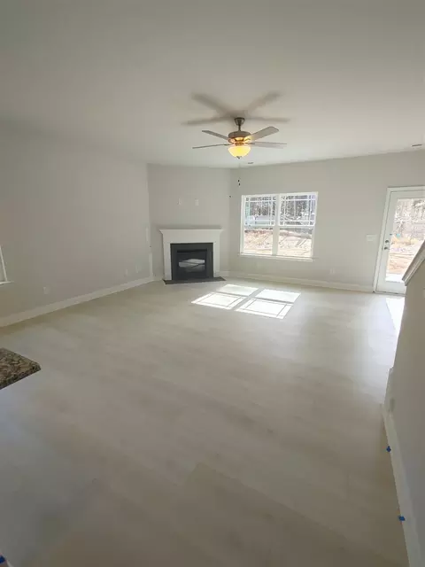 127 Boomer St, Benson, NC 27504 photo 6