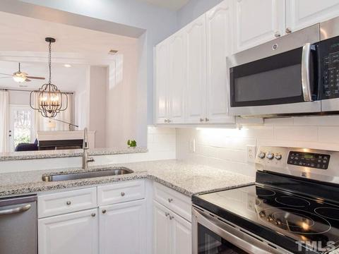 8317 Amber Leaf Ct, Raleigh, NC 27612 photo 8