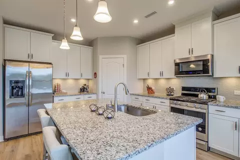 1038 Lippincott Rd, Durham, NC 27703 photo 8