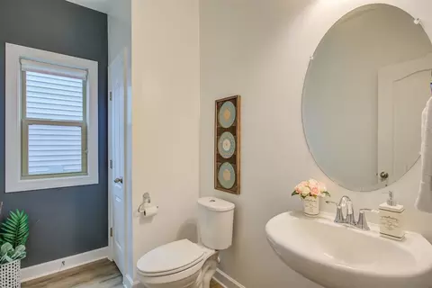 1038 Lippincott Rd, Durham, NC 27703 photo 5