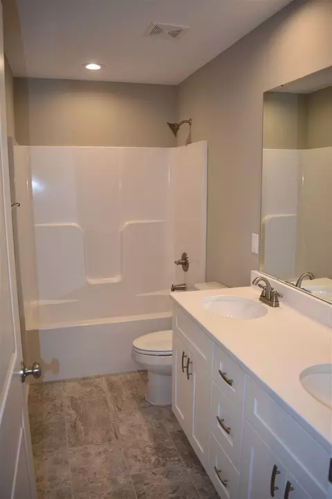 609 E Pearsall St, Dunn, NC 28334 photo 26