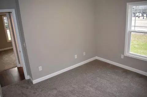 609 E Pearsall St, Dunn, NC 28334 photo 19