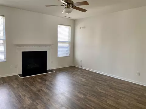 2403 Pear Tree Ln, Durham, NC 27703 photo 9