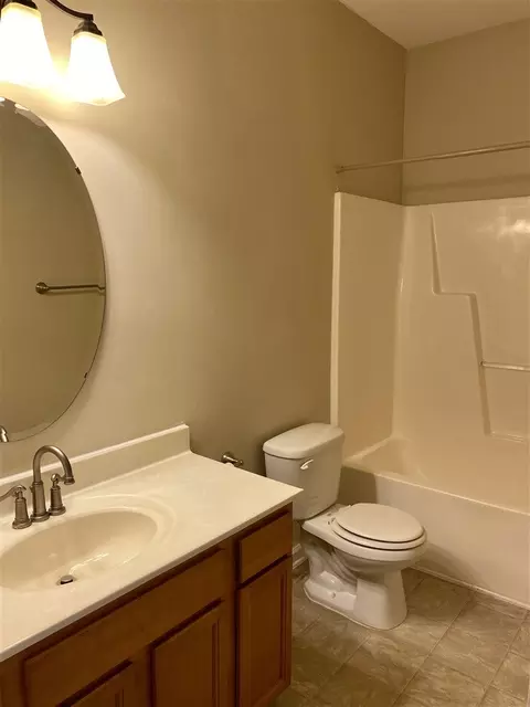 2403 Pear Tree Ln, Durham, NC 27703 photo 16