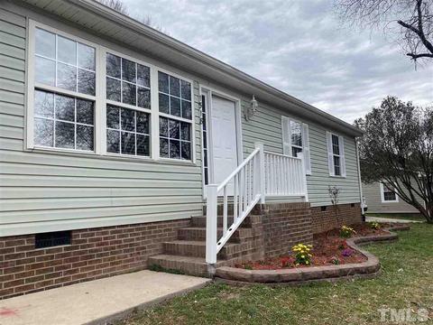 1518 Lantern Pl, Durham, NC 27707 photo 2