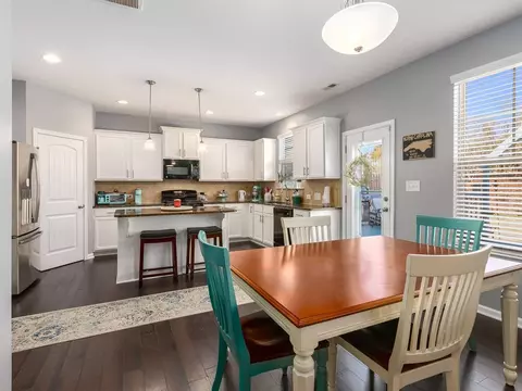3409 Flat River Dr, Durham, NC 27703 photo 9