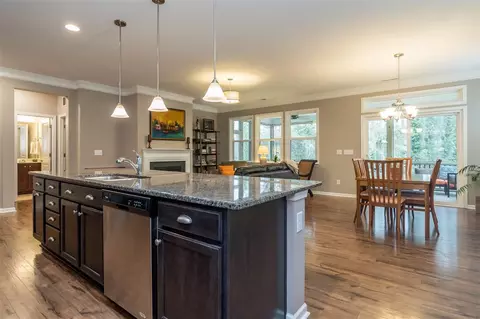 439 Plainview Ave, Raleigh, NC 27604 photo 9