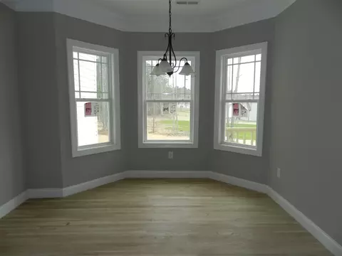 35 Flora Dr, Benson, NC 27504 photo 5