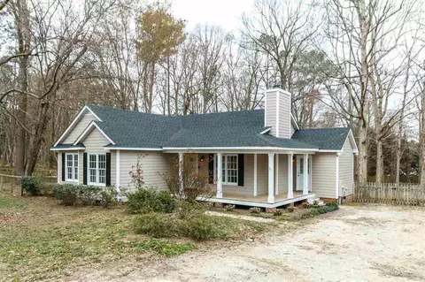2556 Sumter Dr, Garner, NC 27529 photo 3