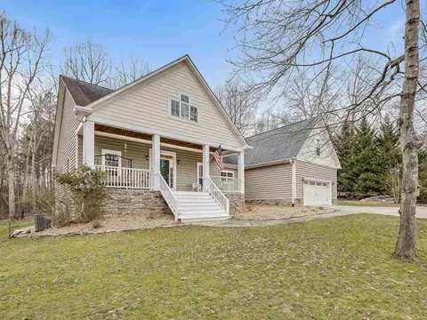 5403 Stephens Ln, Durham, NC 27712 photo 1