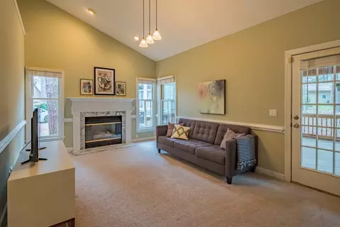 8 Fieldcrest Ct, Durham, NC 27713 photo 11