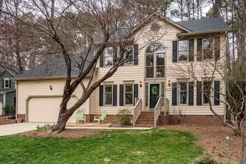 8 Fieldcrest Ct, Durham, NC 27713 photo 1