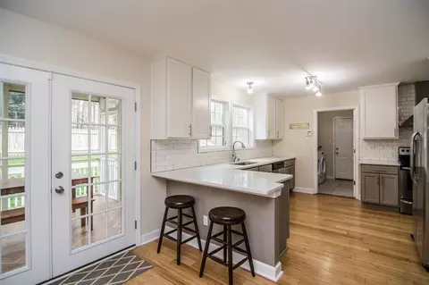 2602 E Shoreham St, Durham, NC 27707 photo 8