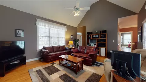 24 Ballard Ct, Durham, NC 27712 photo 12