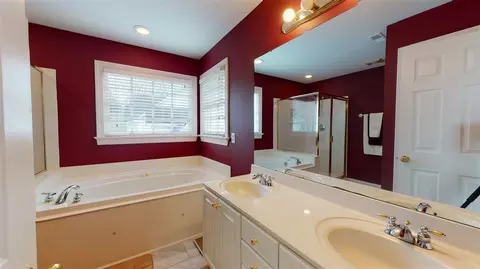 24 Ballard Ct, Durham, NC 27712 photo 22
