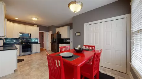 24 Ballard Ct, Durham, NC 27712 photo 18