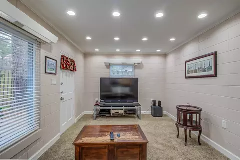 2716 Ashley St, Durham, NC 27704 photo 8