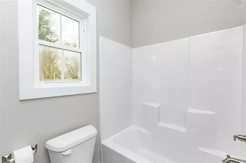 604 W Walnut St, Selma, NC 27576 photo 20