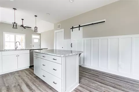 604 W Walnut St, Selma, NC 27576 photo 14