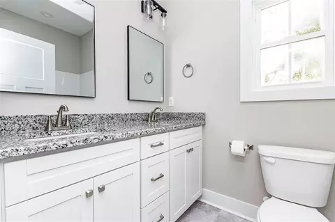 604 W Walnut St, Selma, NC 27576 photo 19