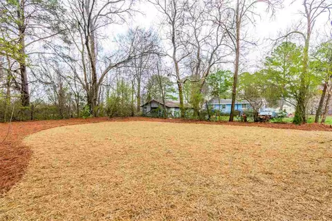 604 W Walnut St, Selma, NC 27576 photo 4