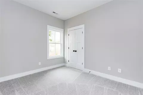 604 W Walnut St, Selma, NC 27576 photo 18