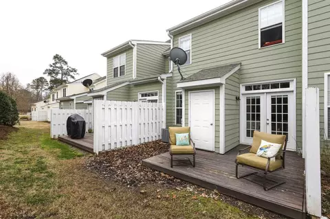 97 Grapevine Trl, Durham, NC 27707 photo 5