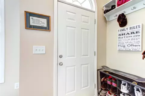 97 Grapevine Trl, Durham, NC 27707 photo 7